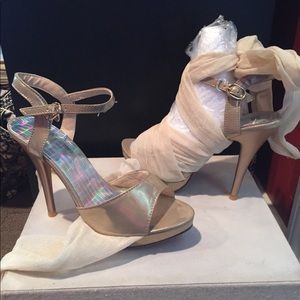 Gold prom or formal shoes. Strappy & fabric wrap.